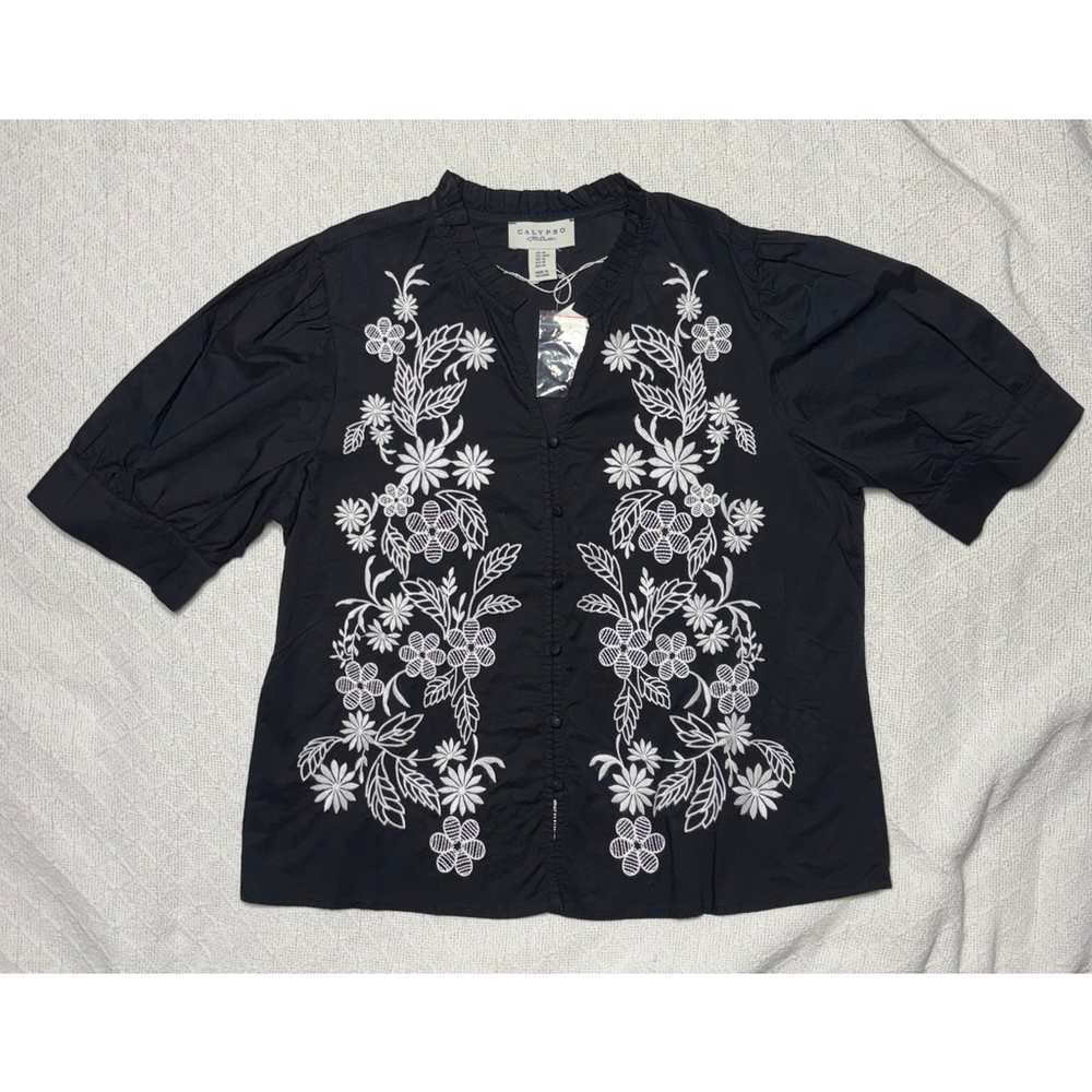 NWT Calypso St Barth Black & White Floral Embroidered Button Up Top Size Med - Picture 2 of 4